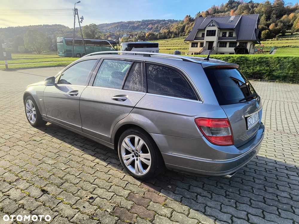 Mercedes-Benz Klasa C 180 T Kompressor Automatik BlueEFFICIENCY Avantgarde - 4