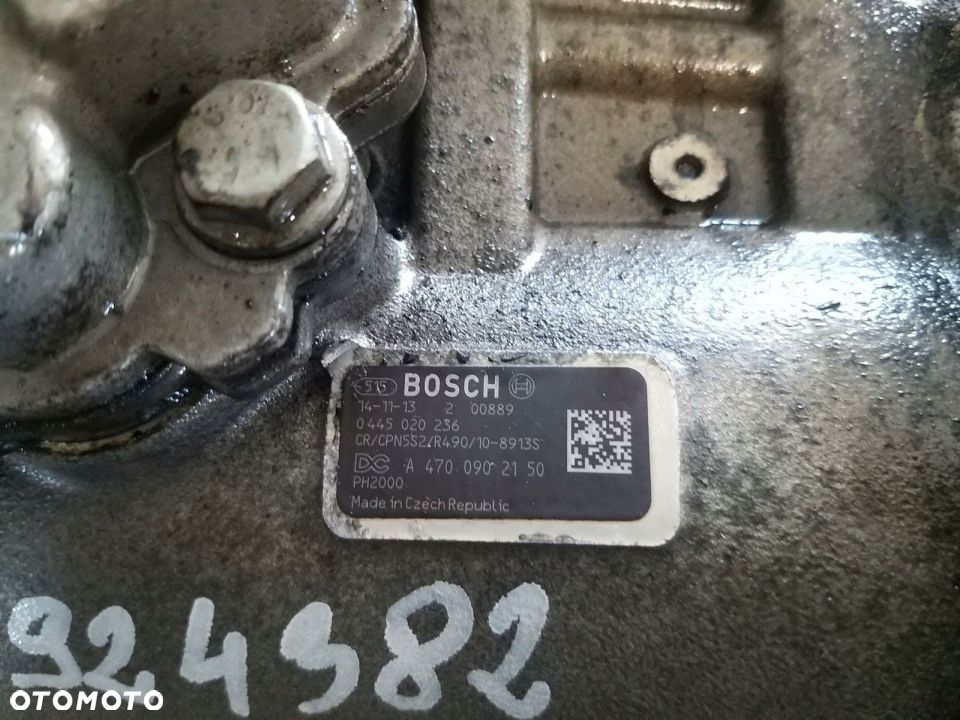 ACTROS MP4 POMPA PALIWA A4700902150 - 2