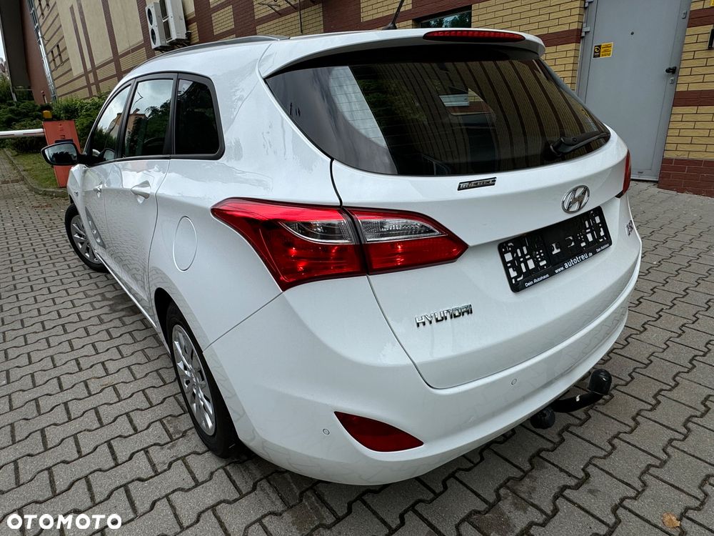 Hyundai i30 i30cw 1.6 CRDi Trend - 14
