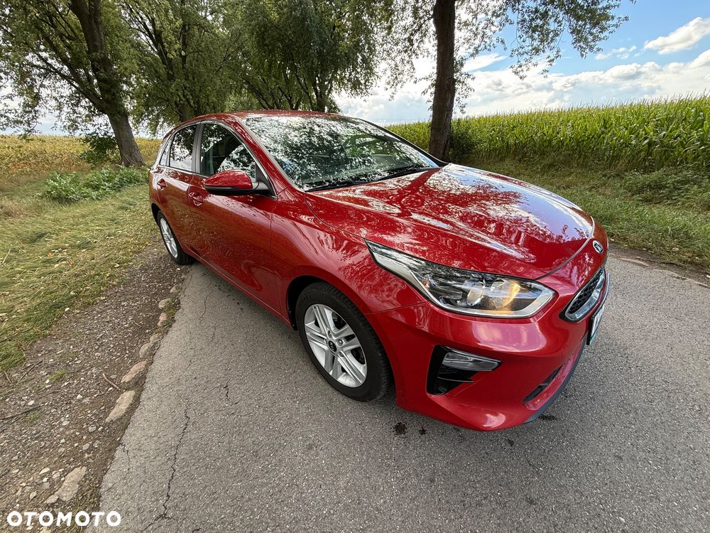 Kia Ceed 1.6 CRDi (48V Mild-Hybrid) Platinum - 6