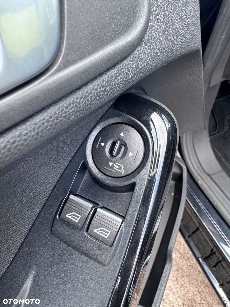 Ford Fiesta 1.0 EcoBoost Start-Stop Celebration - 20