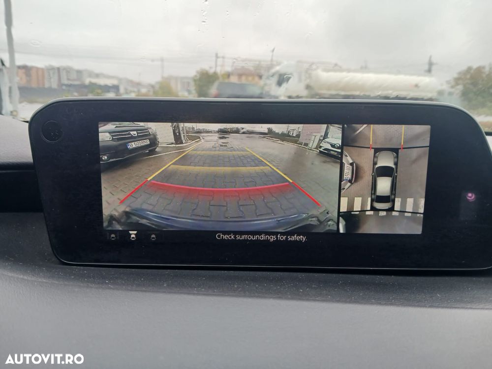 Mazda 3 e-Skyactiv G122 AT MHEV Plus - 10