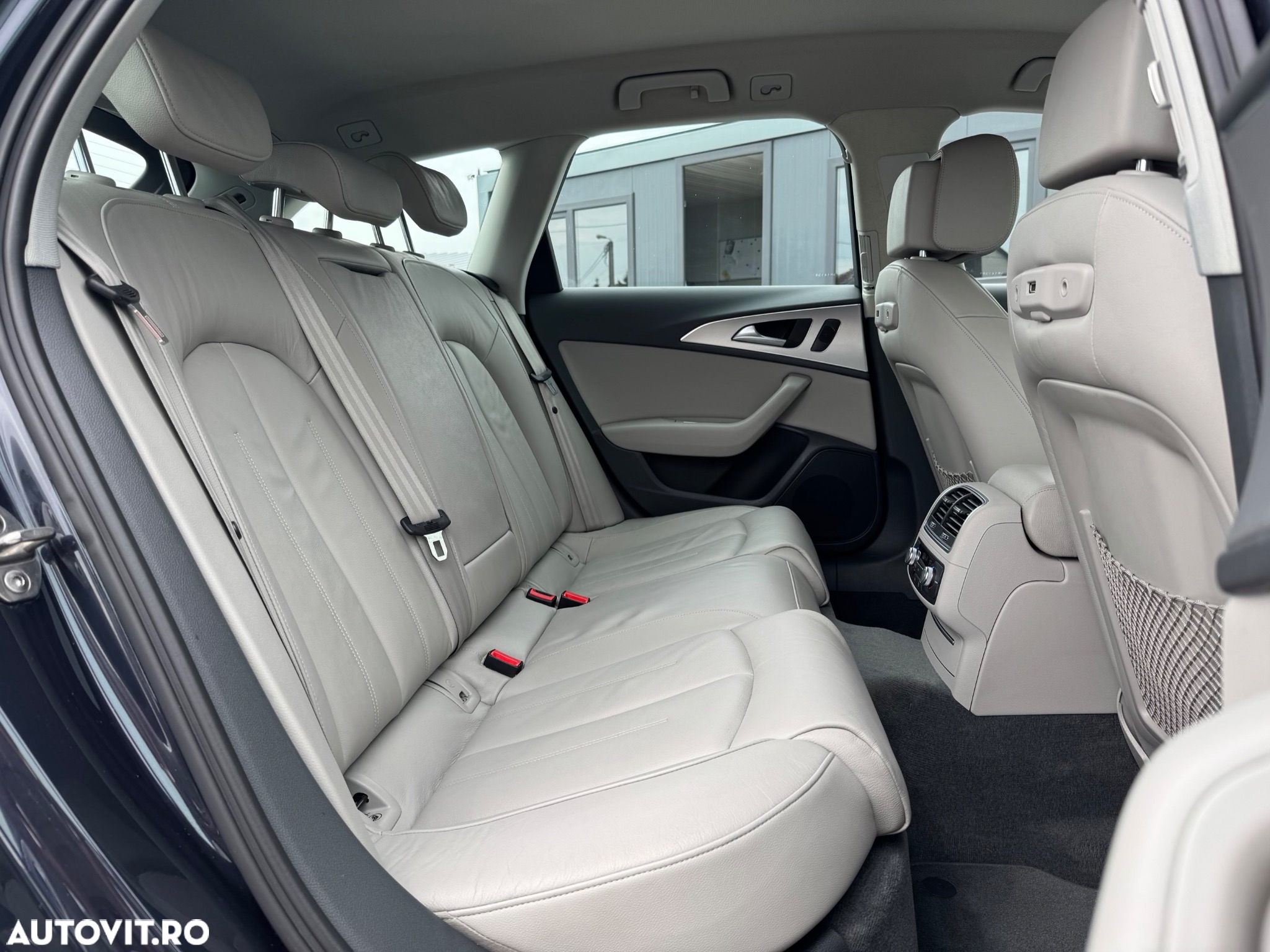 Audi A6 Avant 2.0 TDI Ultra S tronic - 16