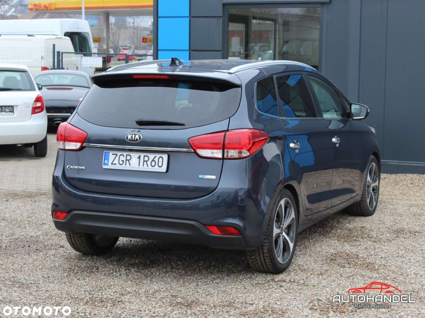 Kia Carens - 6