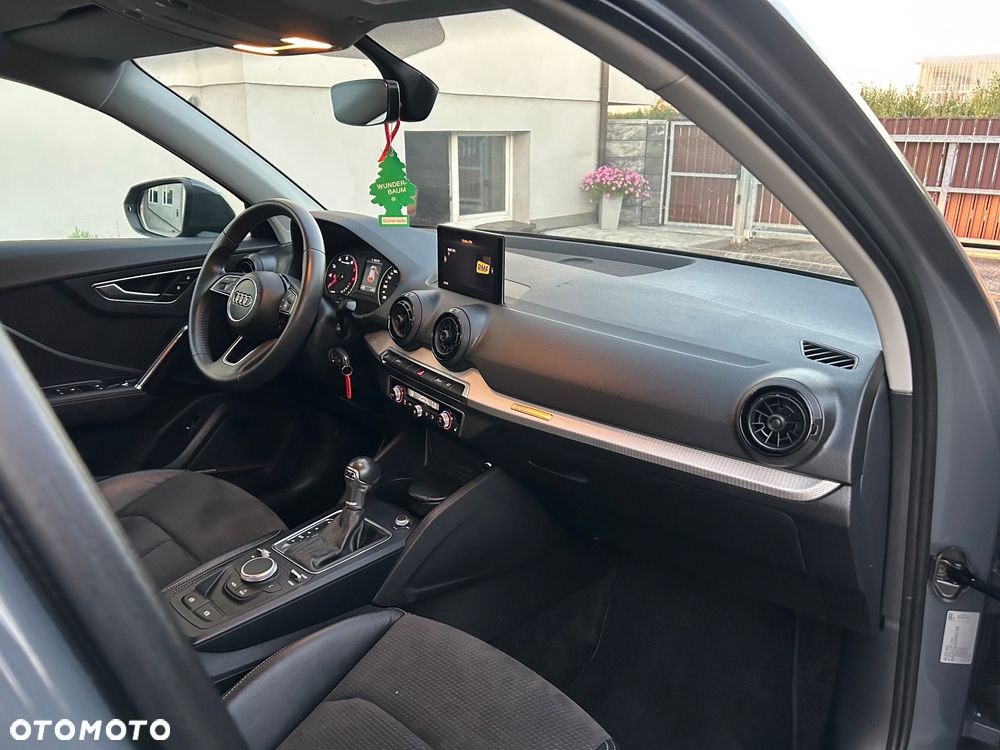 Audi Q2 1.4 TFSI CoD Sport S tronic - 12