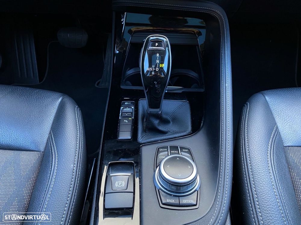 BMW X1 16 d sDrive xLine Auto - 11