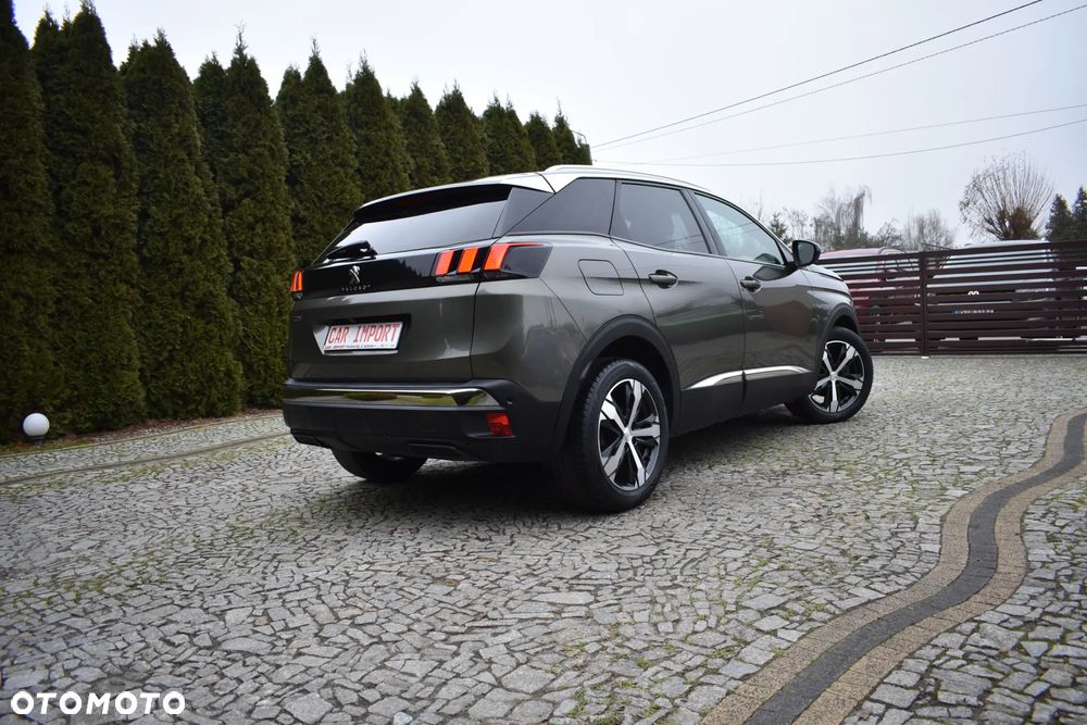 Peugeot 3008 PureTech 130 Stop & Start GPF Allure - 23