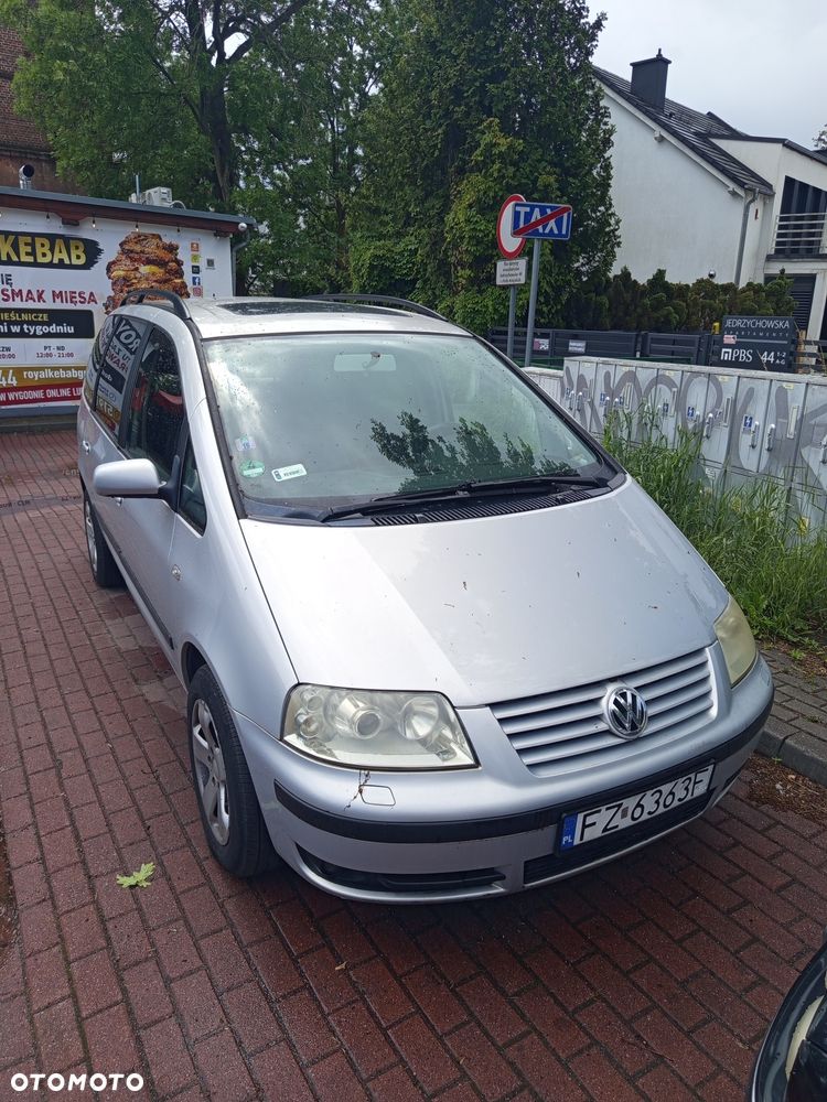 Volkswagen Sharan - 2