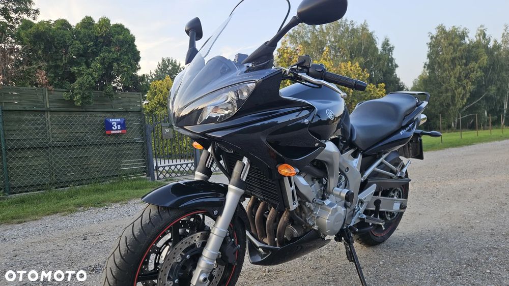 Yamaha FZ6 - 7