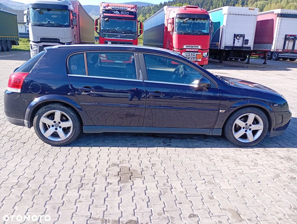 Opel Signum 2.2 Cosmo - 2