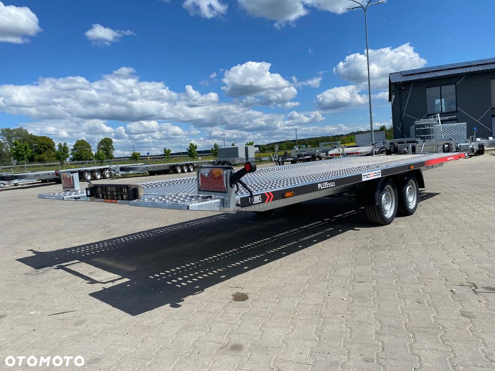 Lorries Dostawa laweta UCHYLNA GRAWITACYJNIE 550x201cm DMC3500kg wypełnienie z blachy alu - 3