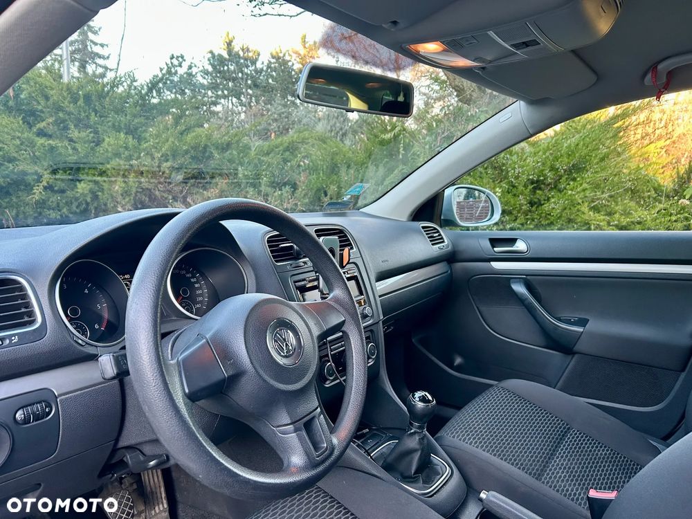 Volkswagen Golf 1.6 TDI Comfortline - 5