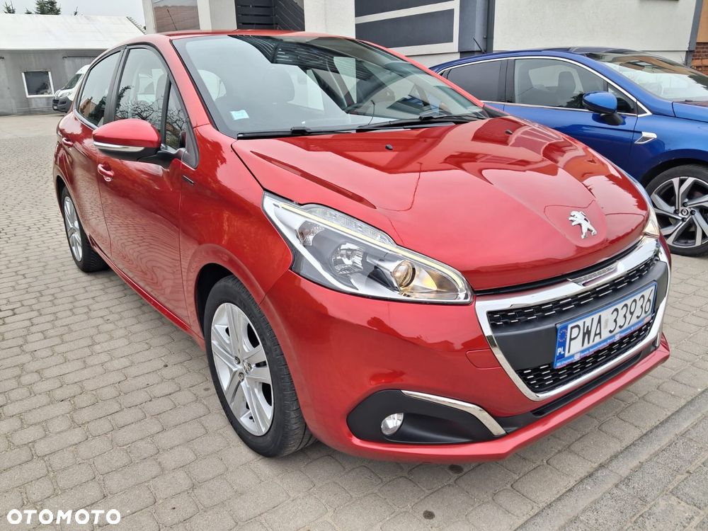 Peugeot 208 PureTech 82 Start & Stop Allure - 5