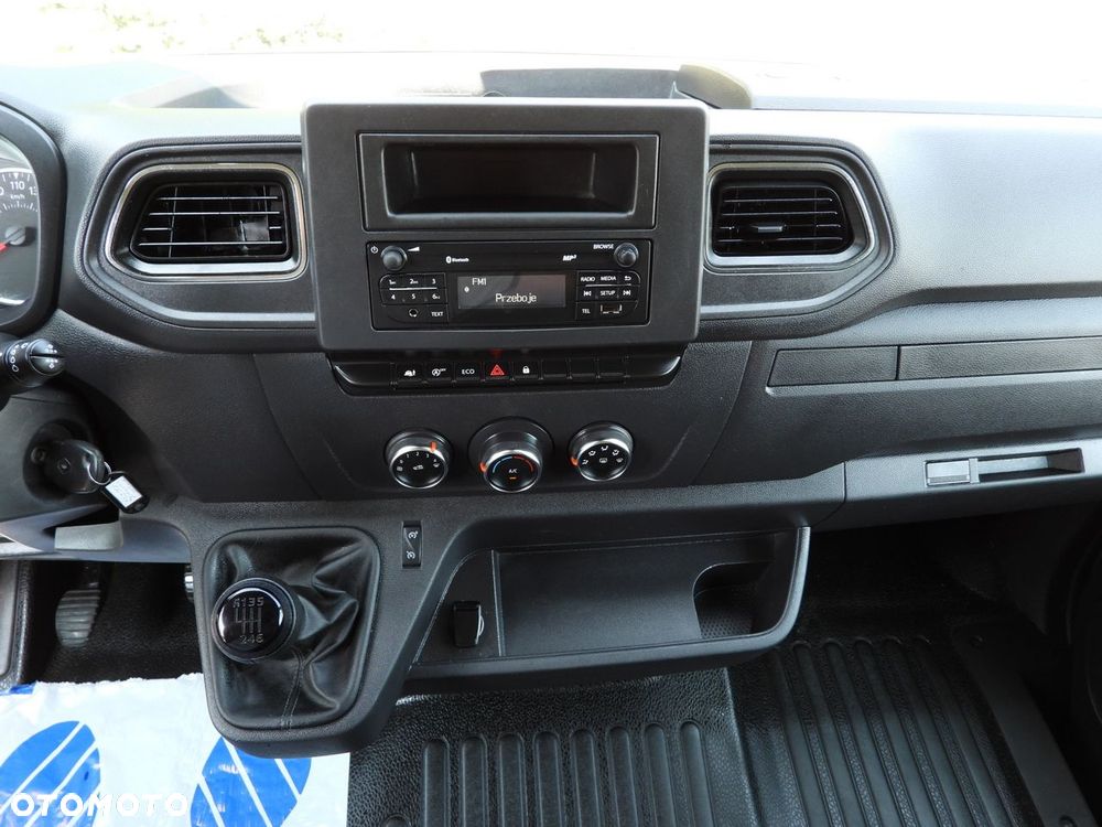Renault MASTER  KONTENER WINDA 8 PALET TEMPOMAT LEDY KLIMATYZACJA  165KM - 35