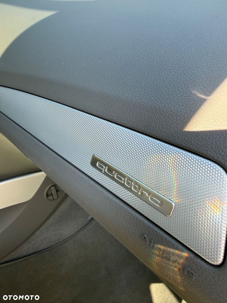 Audi Q5 2.0 TDI Quattro - 9