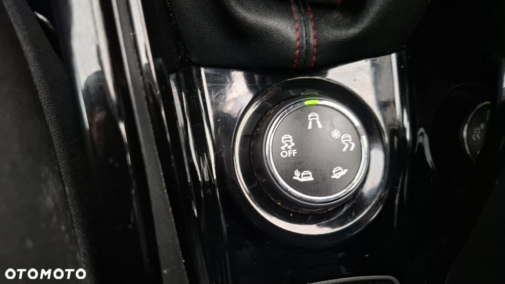 Peugeot 2008 PureTech 130 GPF Stop&Start Crossway - 17