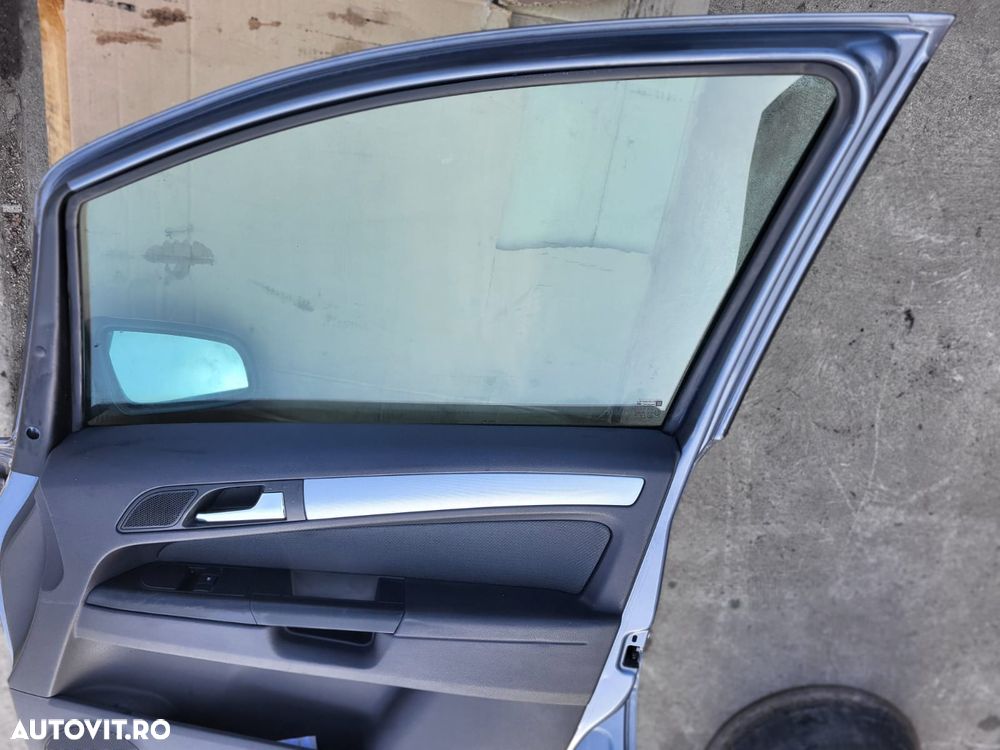 Usa dreapta fata complecta fara oglinda  Opel Zafira din 2009 - 5