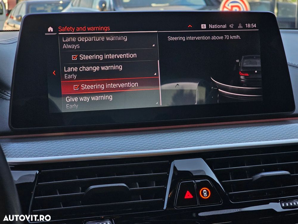 BMW Seria 5 520i Aut. M Sport Edition - 22
