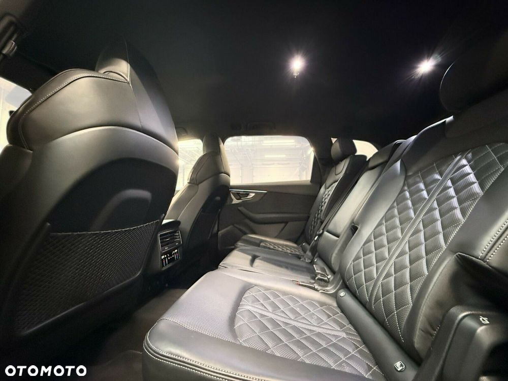 Audi SQ7 TFSI Quattro Tiptronic - 24