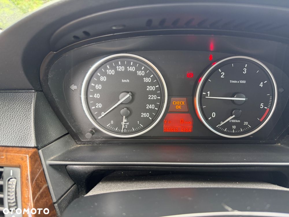 BMW Seria 5 520d - 7