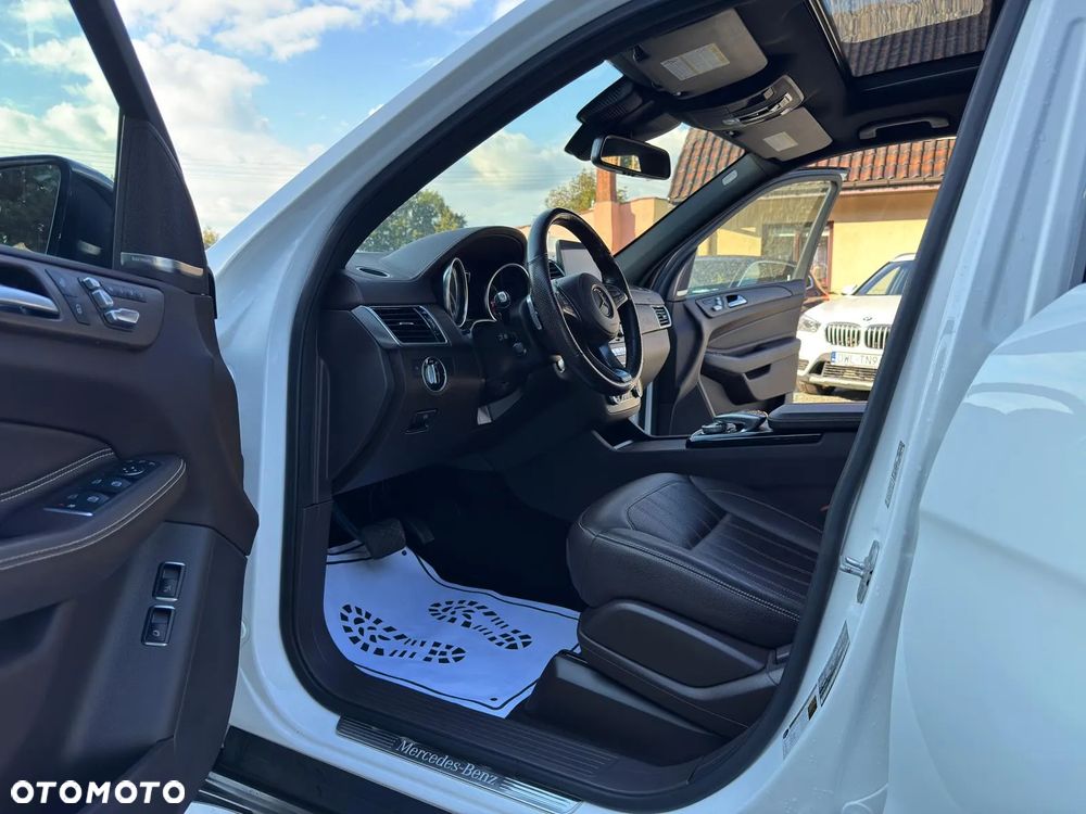 Mercedes-Benz GLS 450 4Matic 9G-TRONIC - 27