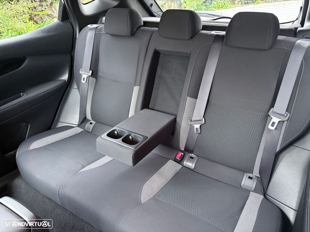 Nissan Qashqai 1.5 dCi N-Connecta Business - 52