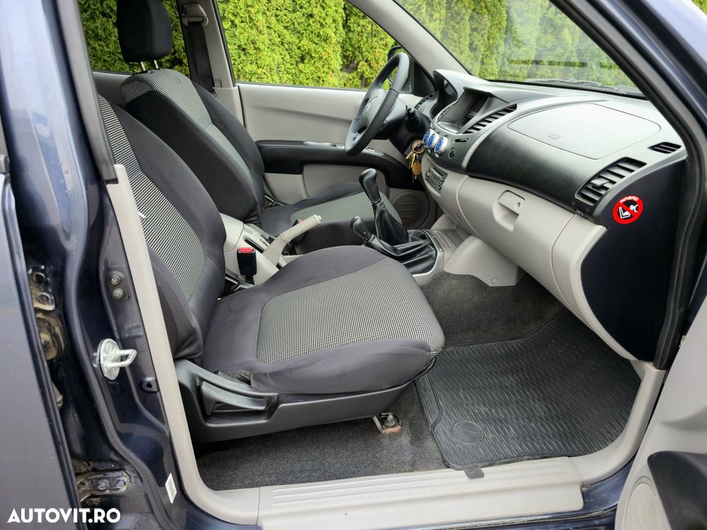 Mitsubishi L200 Pick Up 4x4 DPF Intense Double Cab - 11