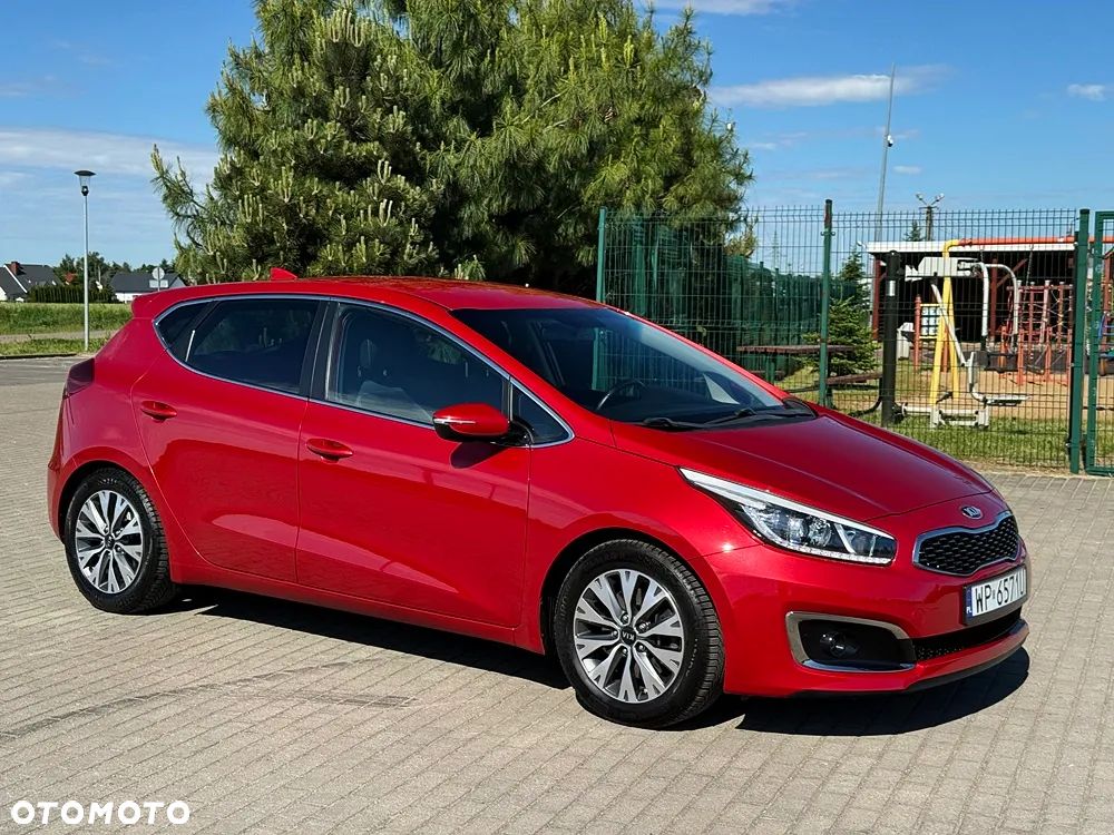 Kia Ceed 1.4 L - 16