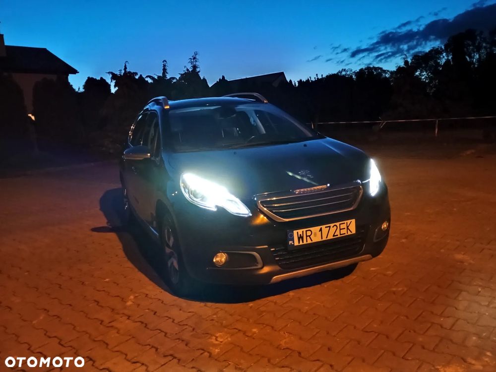 Peugeot 2008 BlueHDi FAP 120 STOP & START Allure - 14