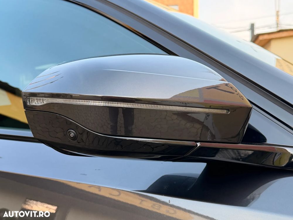 BMW Seria 5 520i AT MHEV - 18