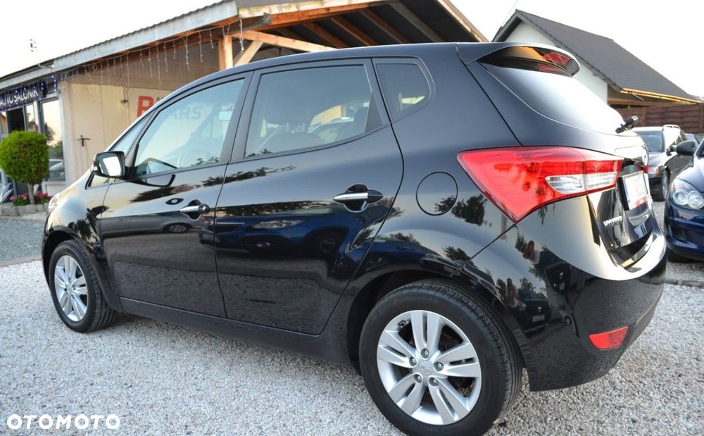 Hyundai ix20 1.4 Trend - 16