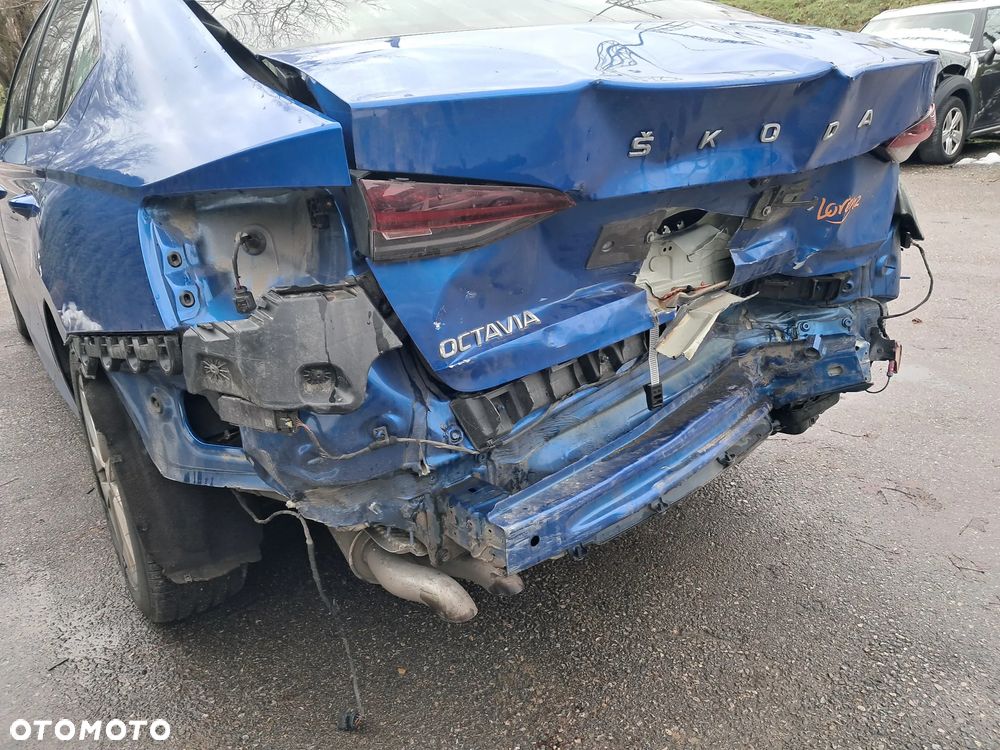 Skoda Octavia - 10