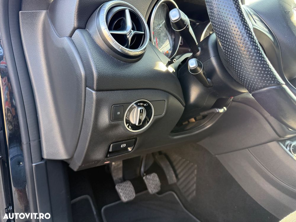 Mercedes-Benz CLA - 29