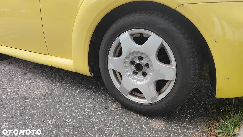 Volkswagen New Beetle 2.0 - 5