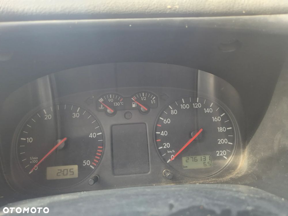 Volkswagen Transporter - 8