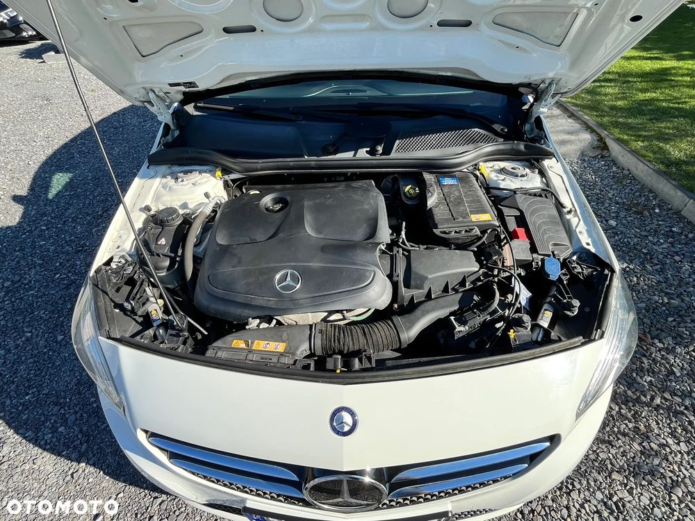 Mercedes-Benz Klasa A 180 BlueEfficiency Edition - 20