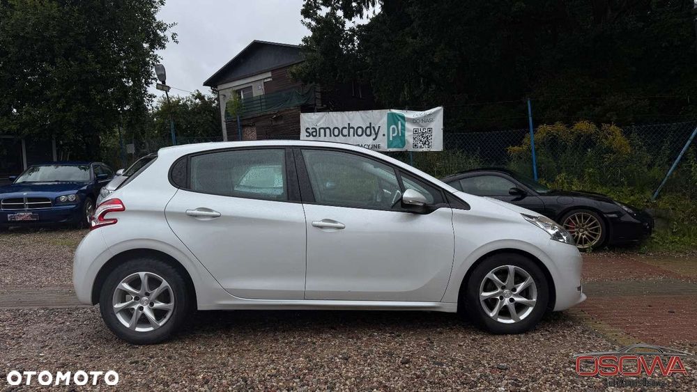 Peugeot 208 1.2 VTi Style - 16