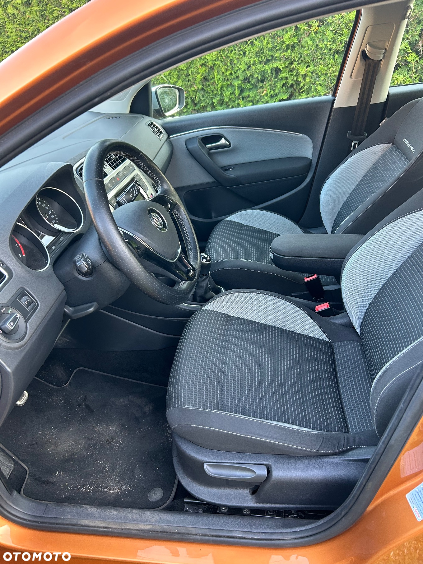 Volkswagen Polo Cross 1.2 TSI BMT - 10