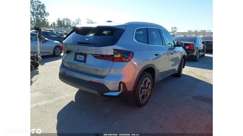 BMW X1 - 3