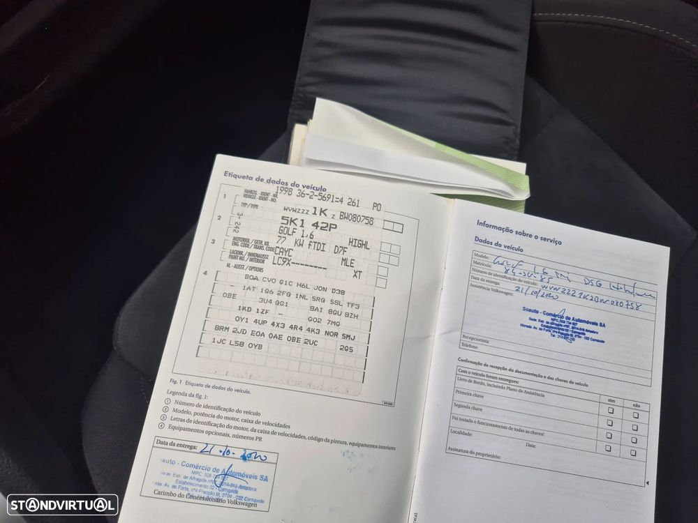 VW Golf 1.6 TDi Highline DSG - 19