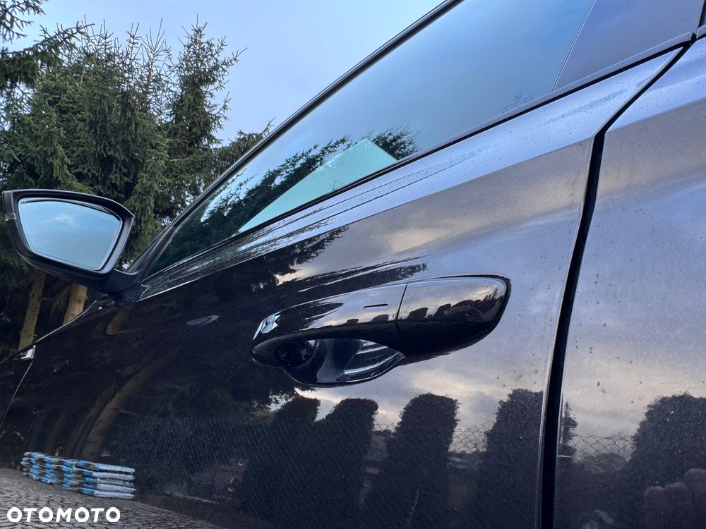 Skoda Superb 2.0 TDI SCR Sportline DSG - 20