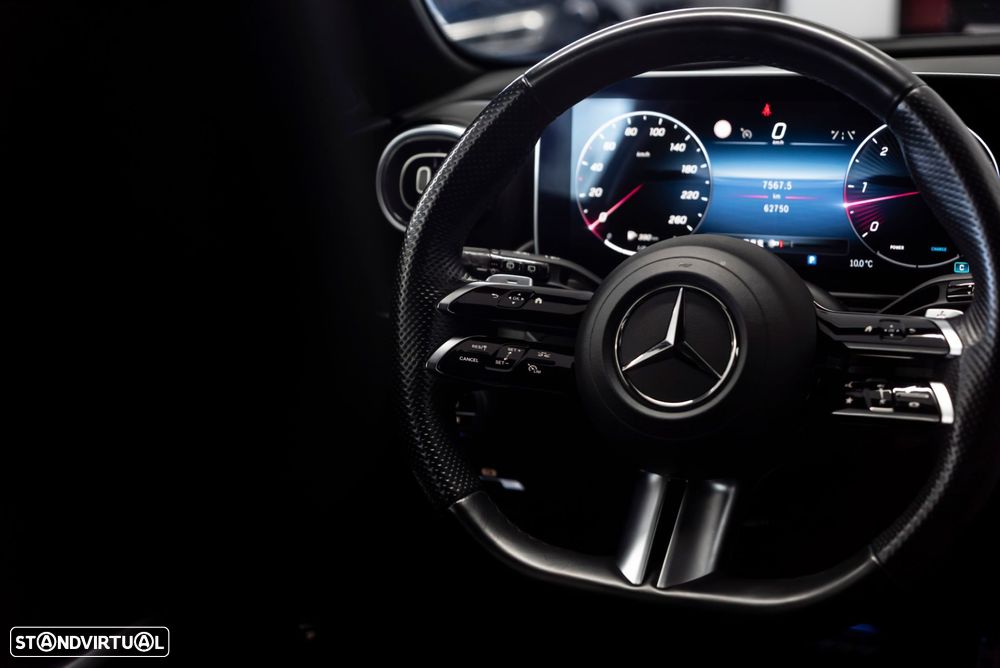 Mercedes-Benz C 300 d AMG Line - 18