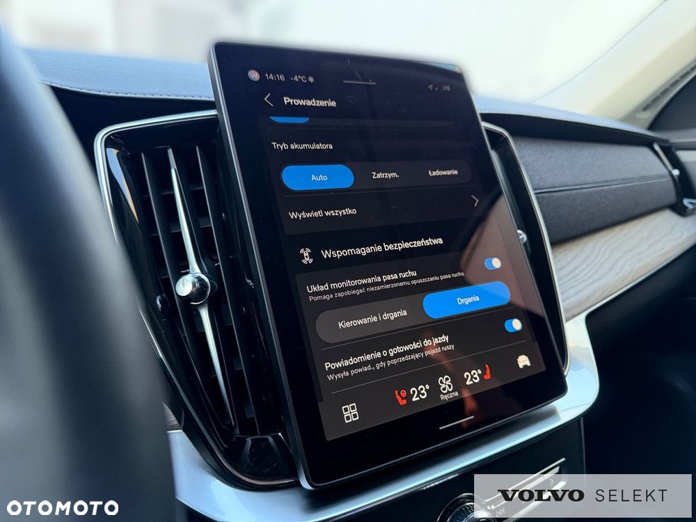 Volvo XC 90 - 25