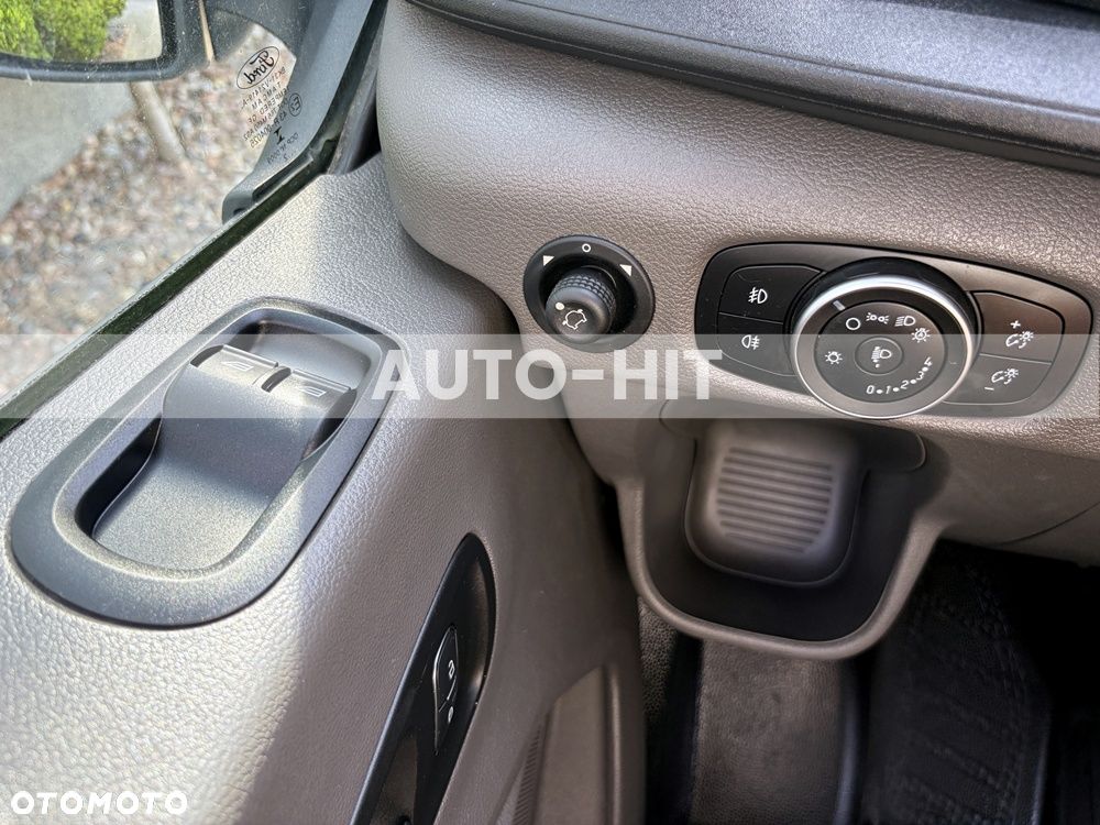 Ford Transit - 32