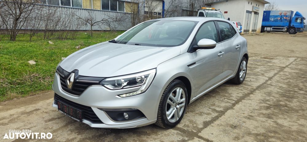 Renault Megane ENERGY TCe 100 INTENS - 5