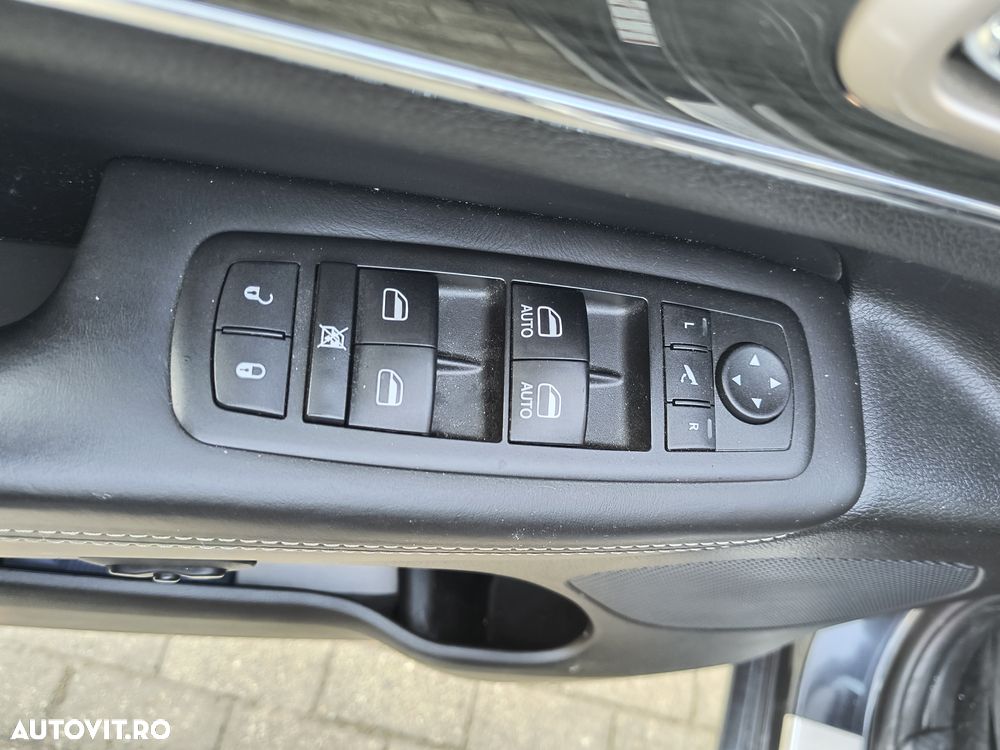 Jeep Grand Cherokee 3.0 TD AT Overland - 12