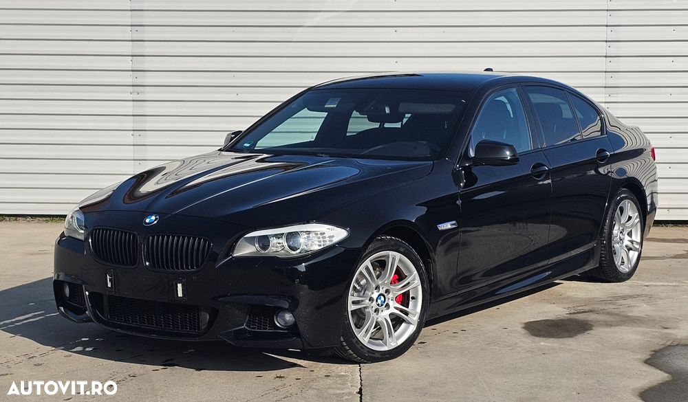 BMW Seria 5 520d Sport-Aut. - 1