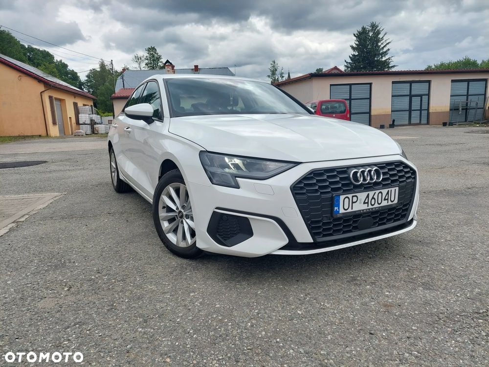 Audi A3 Limousine - 1