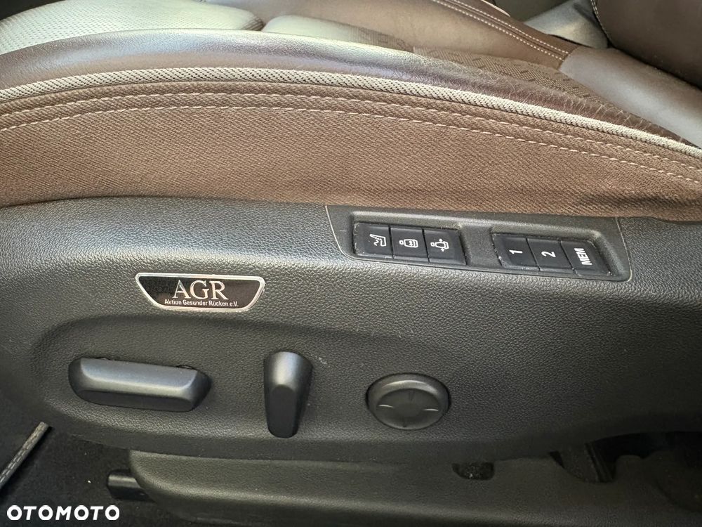Opel Insignia 2.0 CDTI Exclusive S&S - 23