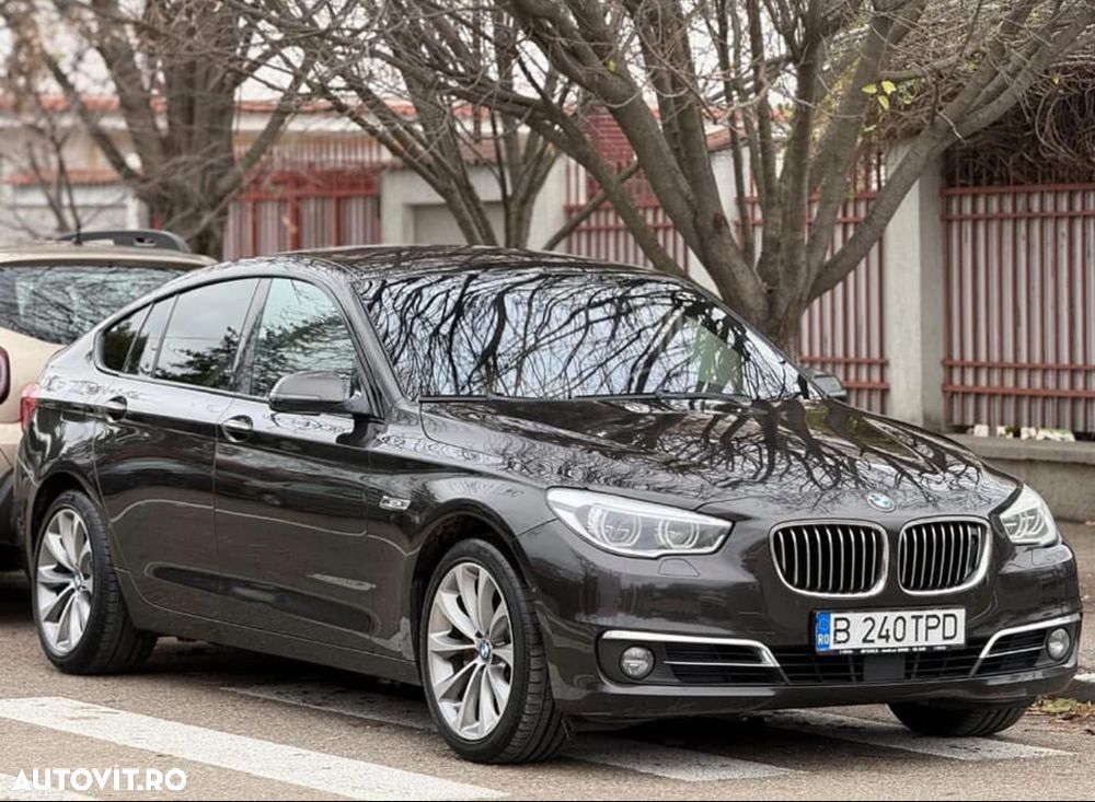 BMW Seria 5 530d xDrive Gran Turismo Aut. Luxury Line - 1